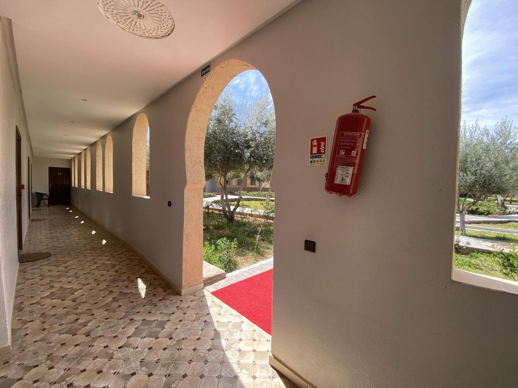 Ighiz Inn Resort Errachidia Ngoại thất bức ảnh